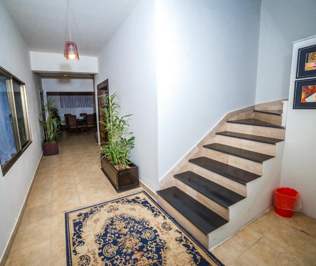 מלון פשאוור Vip House מראה חיצוני תמונה