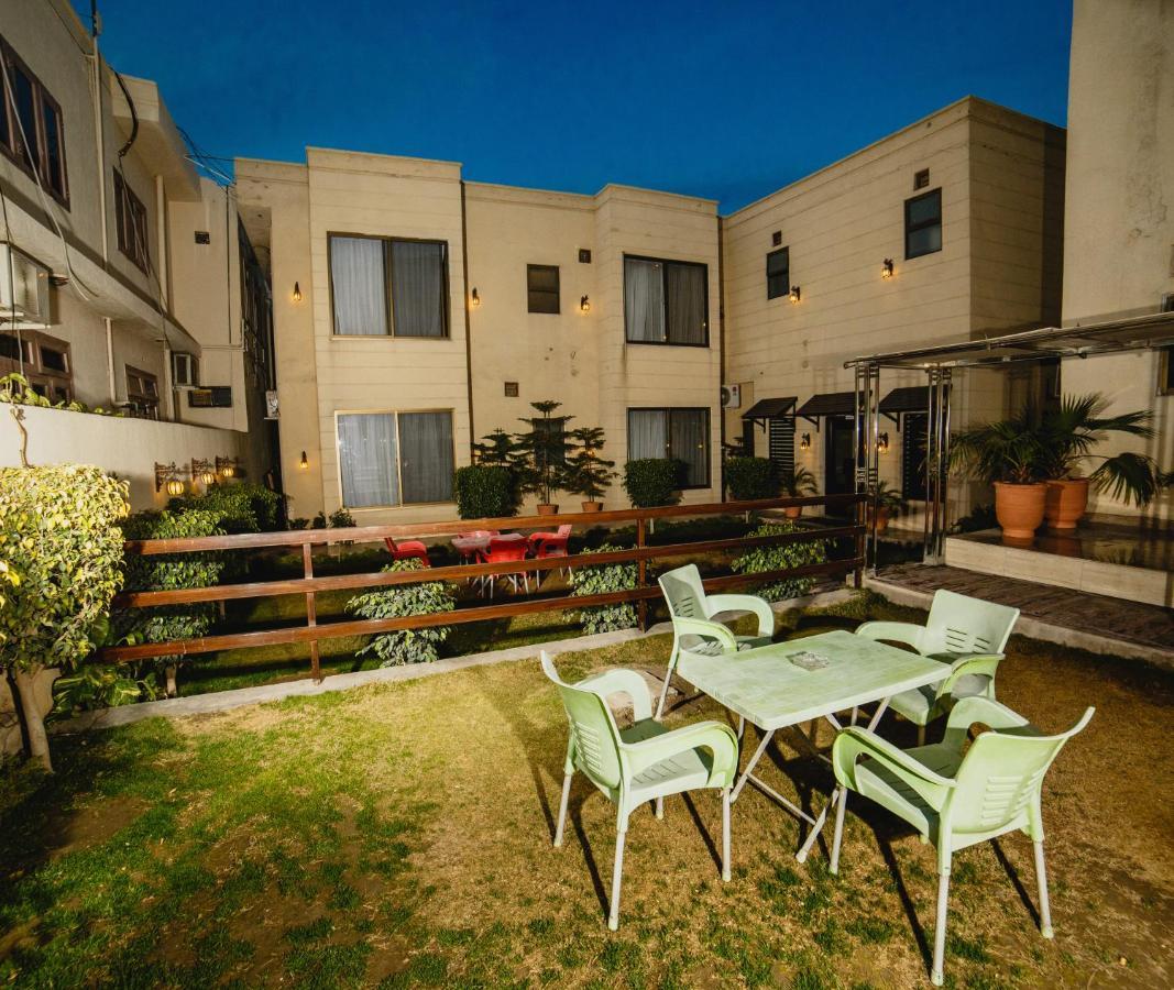 מלון פשאוור Vip House מראה חיצוני תמונה