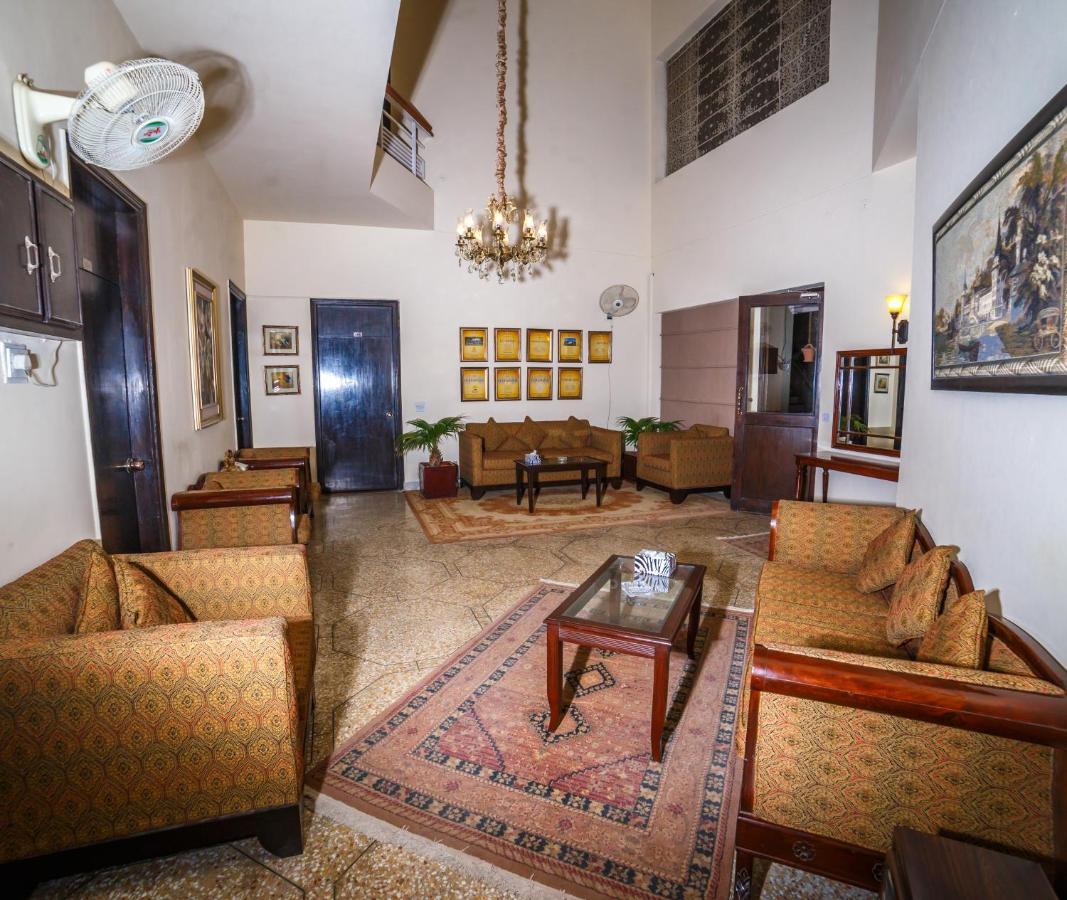 מלון פשאוור Vip House מראה חיצוני תמונה