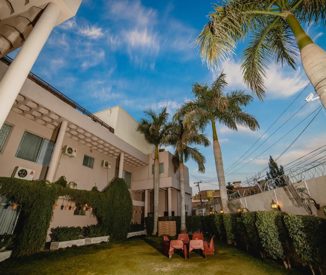 מלון פשאוור Vip House מראה חיצוני תמונה