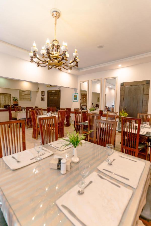 מלון פשאוור Vip House מראה חיצוני תמונה
